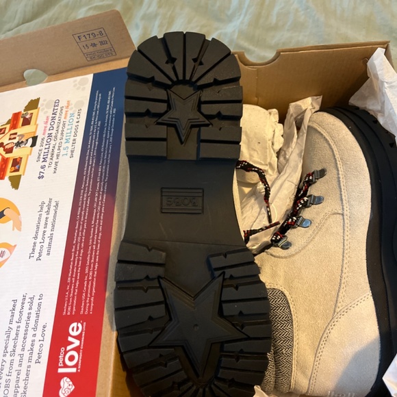 Bobs hiking boots - Picture 3 of 5